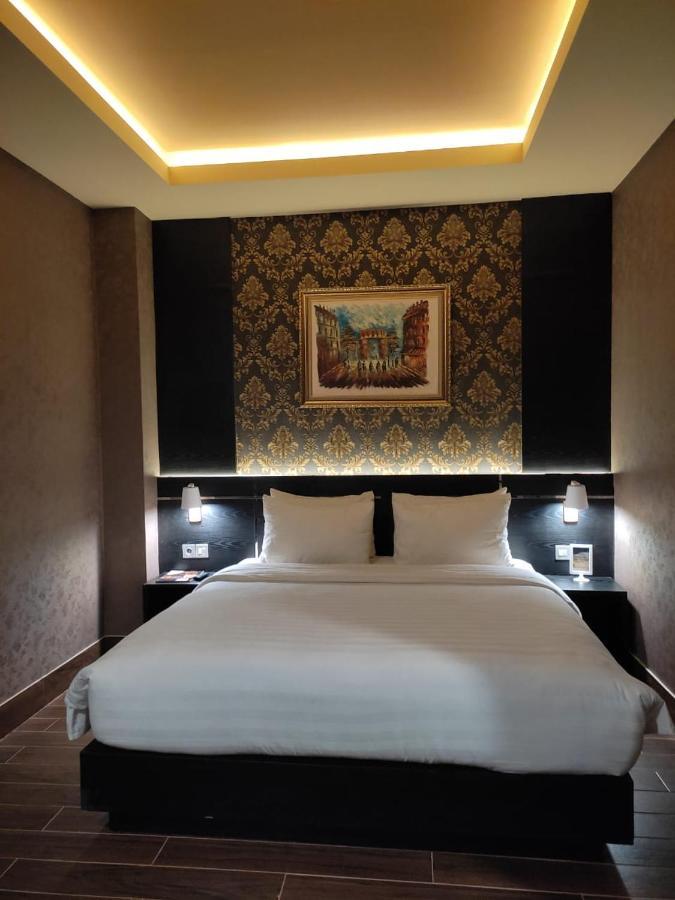 Grand Venetian Hotel Metro Kültér fotó